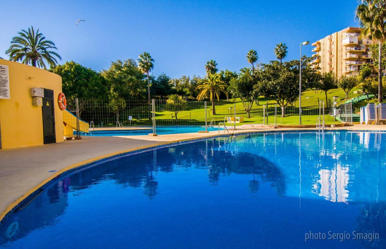 137 Minerva Apartamentos - Vista Al Mar - Piscina Y Playa - Cercano A Tren, Restaurantes Y Tiendas Benalmádena Kültér fotó