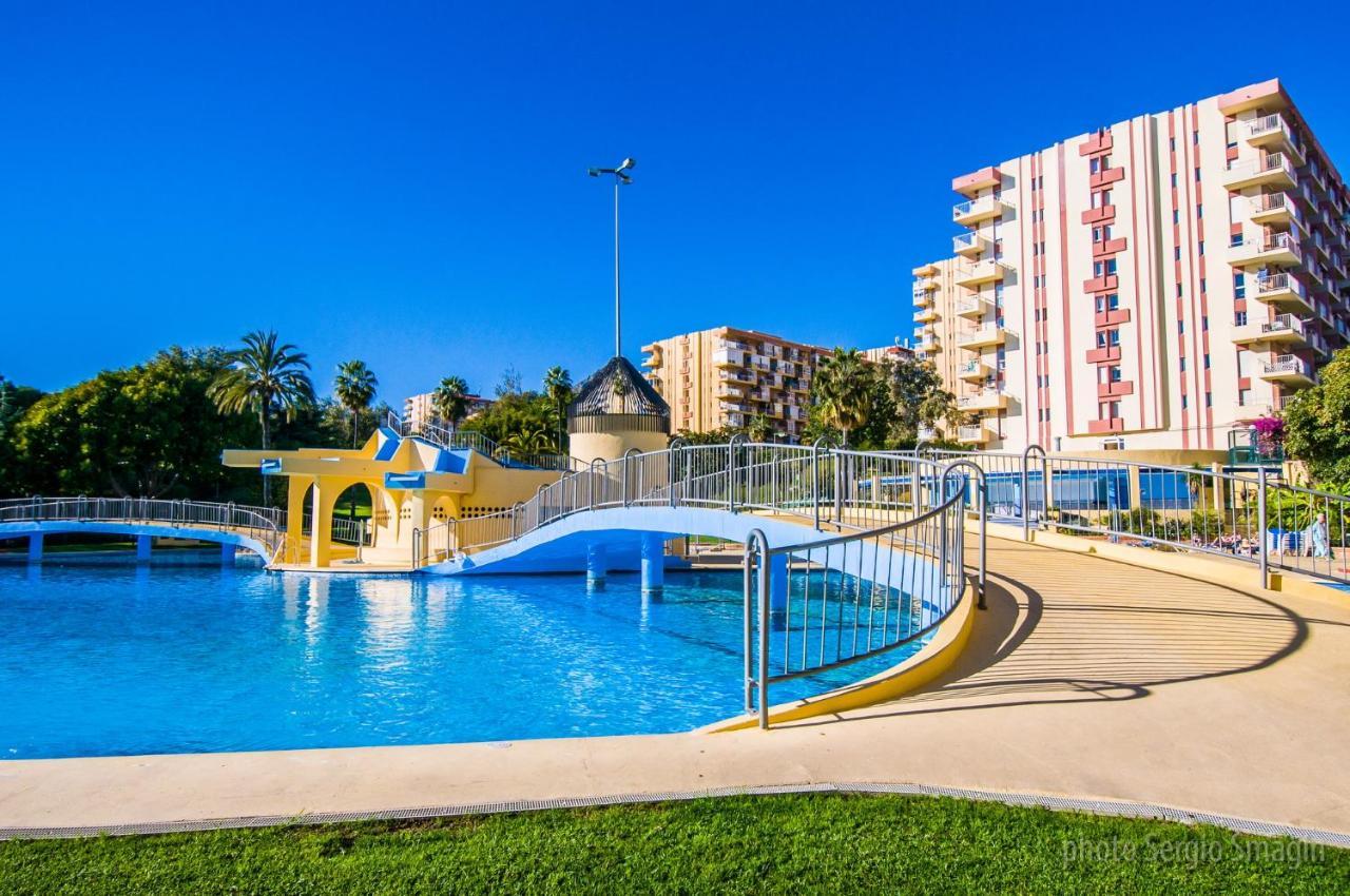 137 Minerva Apartamentos - Vista Al Mar - Piscina Y Playa - Cercano A Tren, Restaurantes Y Tiendas Benalmádena Kültér fotó
