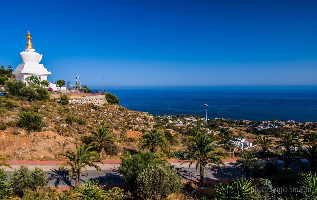 137 Minerva Apartamentos - Vista Al Mar - Piscina Y Playa - Cercano A Tren, Restaurantes Y Tiendas Benalmádena Kültér fotó