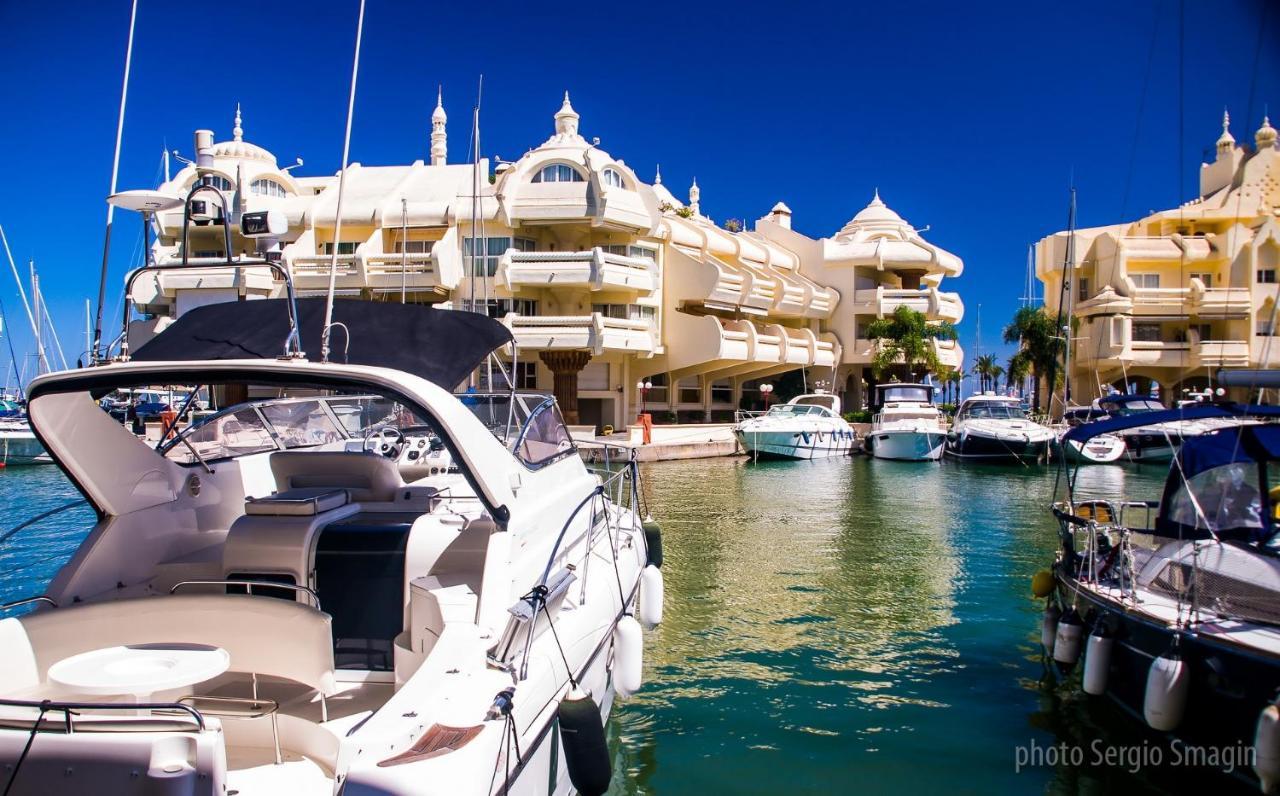 137 Minerva Apartamentos - Vista Al Mar - Piscina Y Playa - Cercano A Tren, Restaurantes Y Tiendas Benalmádena Kültér fotó