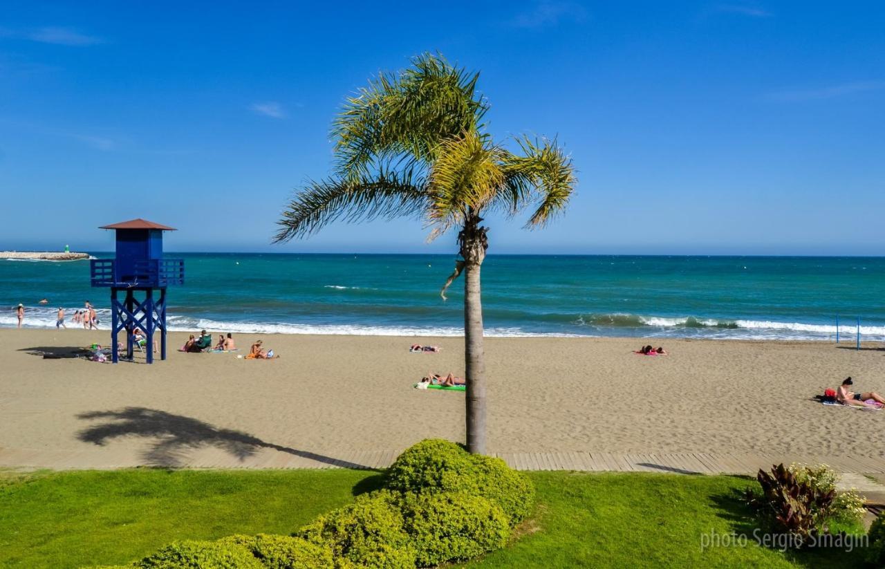 137 Minerva Apartamentos - Vista Al Mar - Piscina Y Playa - Cercano A Tren, Restaurantes Y Tiendas Benalmádena Kültér fotó