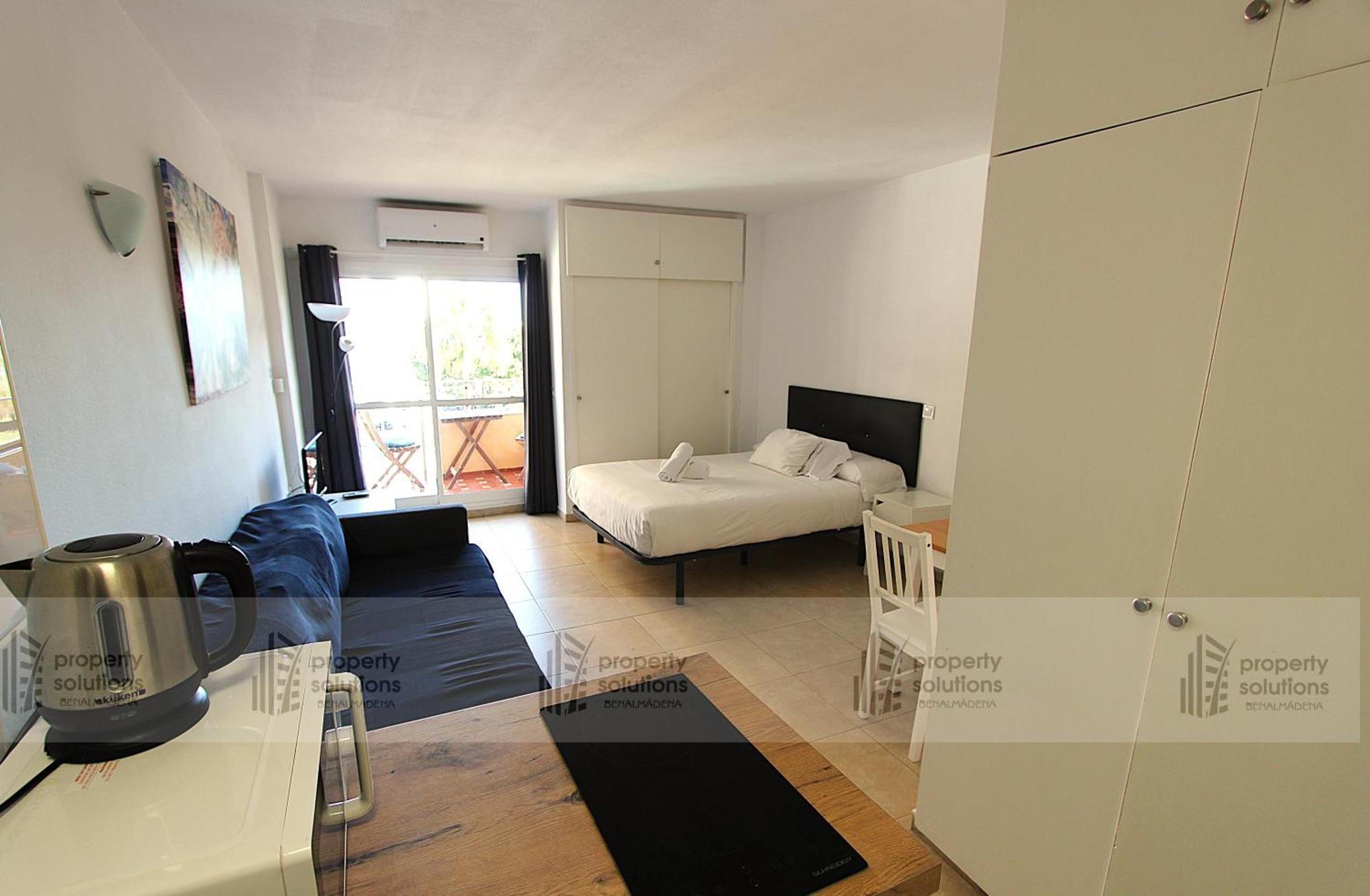 137 Minerva Apartamentos - Vista Al Mar - Piscina Y Playa - Cercano A Tren, Restaurantes Y Tiendas Benalmádena Kültér fotó
